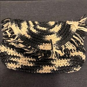 btb Los Angeles -Handwoven Straw Flap Clutch in Black & Natural